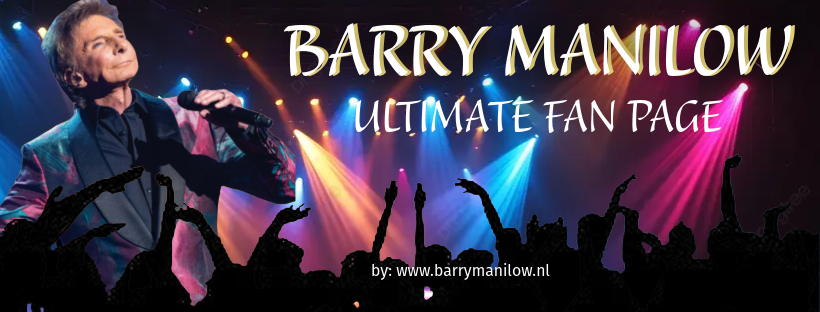 Golden musical note on a soft background